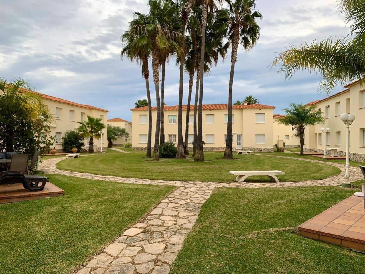 OLIVA NOVA GOLF BEACH&RESORT club sevilla II Esterno foto